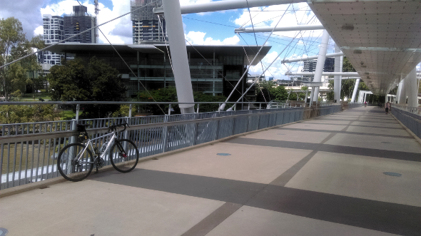 Cycling the Kurilpa bridge to GOMA Brisbane