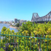 Bowen Terrace lookout alongside the Story Bridge